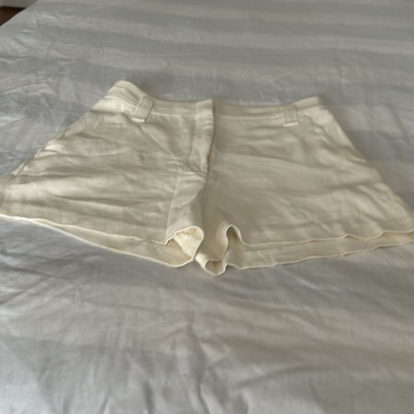 A.L.C Short - Picture 2 of 5